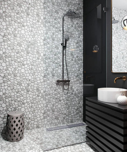 Sprindrift_Marble_Carrara_Honed_Bathroom_Shower