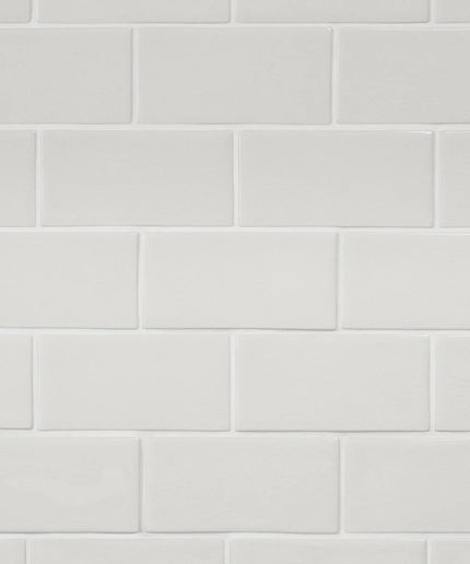 glacier-white-baroque-crackled-glass-tile-piece-3x6