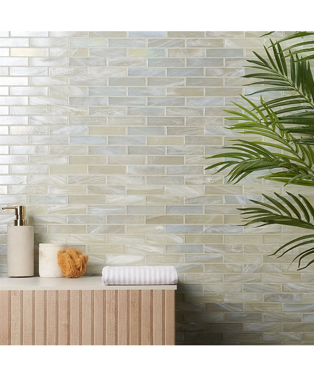 amberly-iridescent-pearl-tile-wall