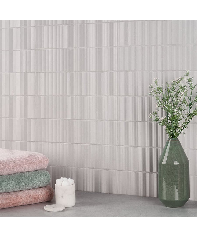 armada-silver-tile-matte-walls