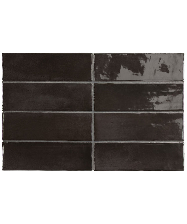 Black rectangular tiles arranged in a grid pattern