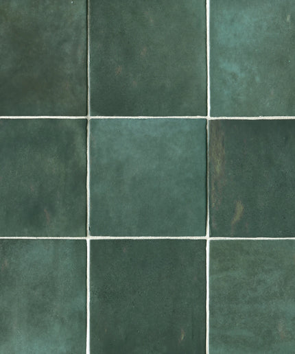 cloe 5x5 square tile green