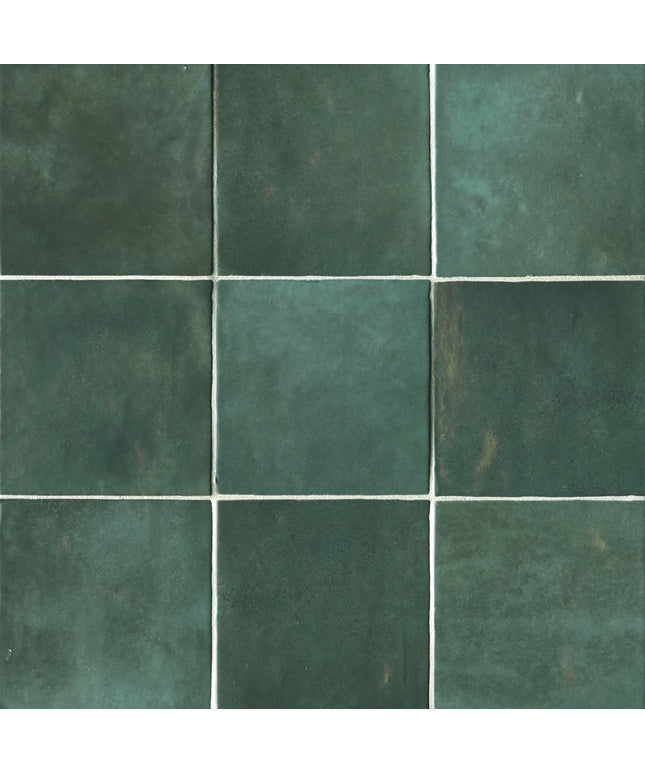 cloe 5x5 square tile green