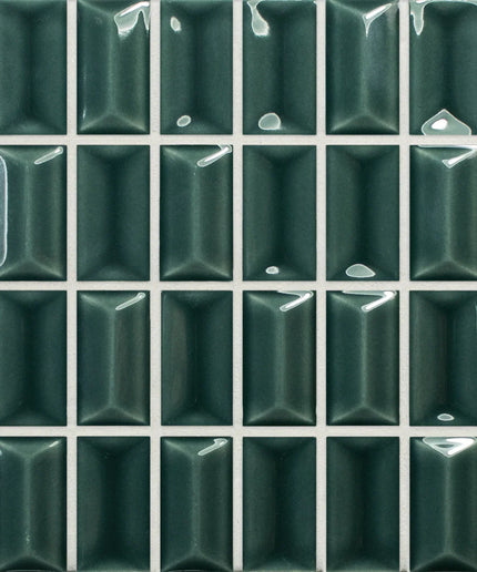 diamond-emerald-gloss Green glass mosaic tile pattern