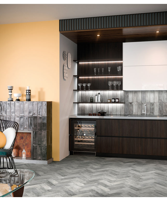 grigio-opaco-fuorinero chevron floor tiles