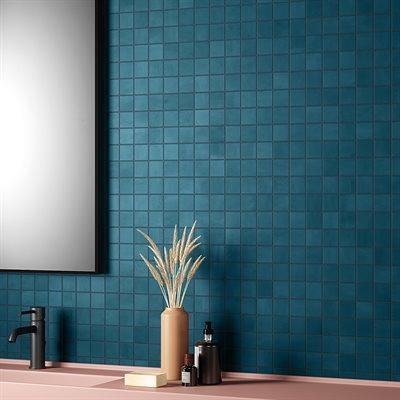 karma-2x2-porcelain-tile-wall