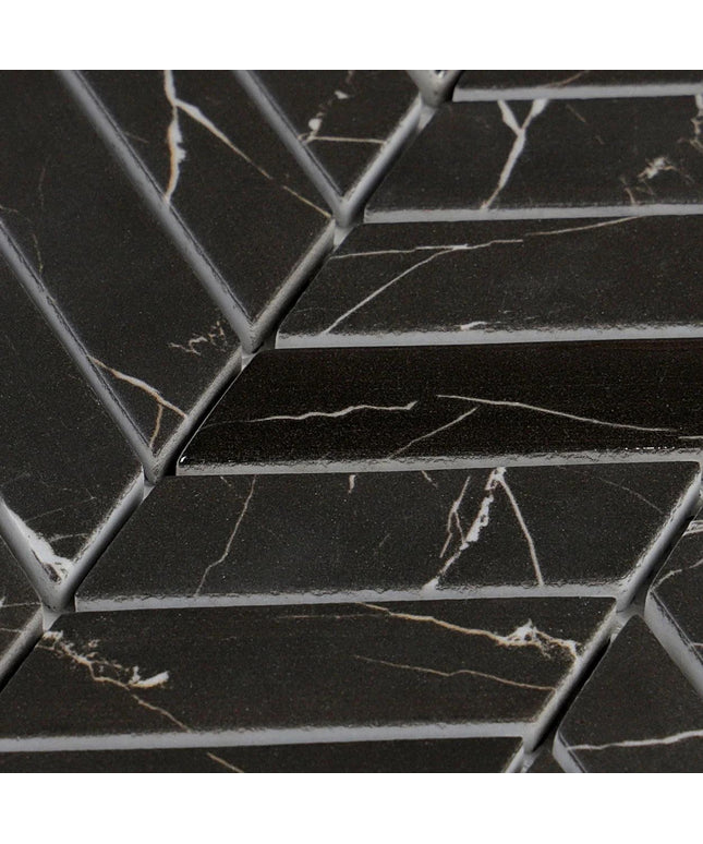 nero-chevron-glass-tiles