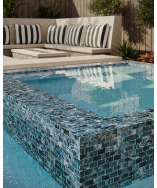offset-1x2_Maris_Breaker_pool_tiles