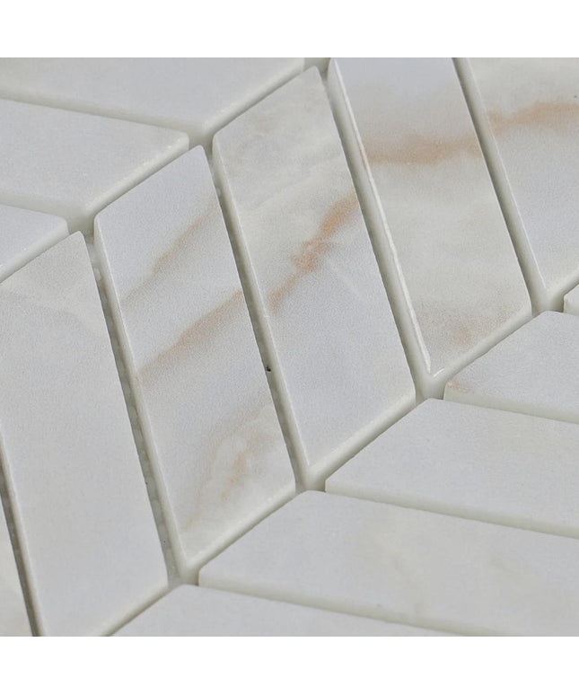 oro-chevron-glass-tiles