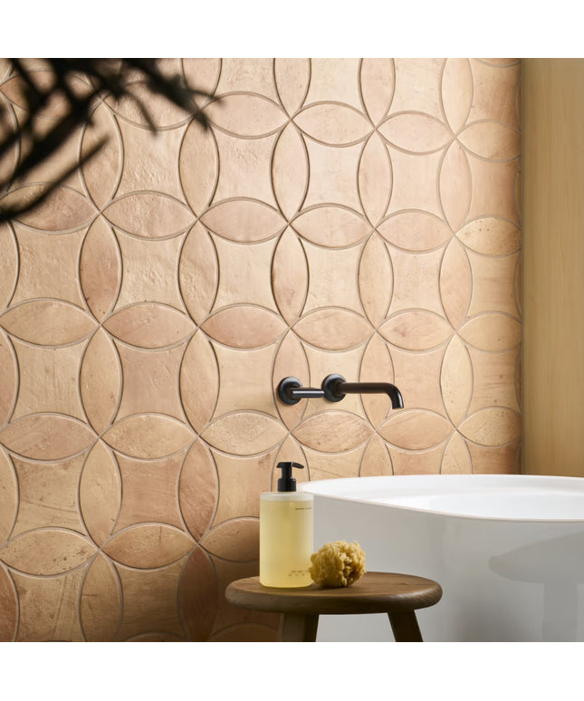 peach-terracotta-3x8-petal-6x6-tile-Chamartin-walls