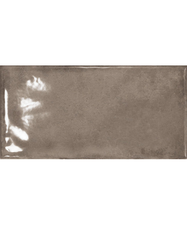 splendours_brown