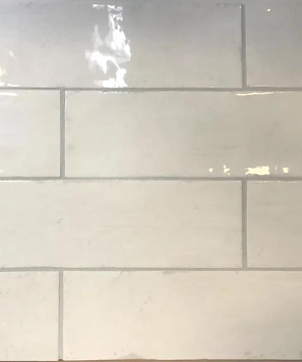 Glossy white rectangular subway tiles for kitchen backsplash or bathroom wall